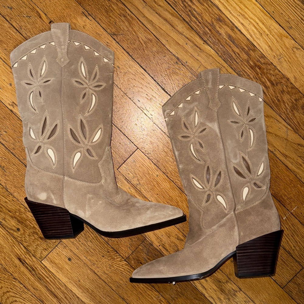 Steve Madden taupe suede mid calf western boot